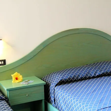 Hotel Cala Dei Pini Porto Pino