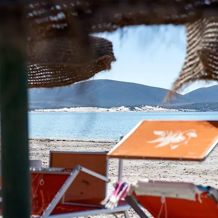 Hotel Cala Dei Pini 3*