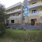 Hotel Cala Dei Pini 3*