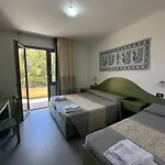 Hotel Cala Dei Pini 3*