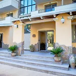 Hotel Cala Dei Pini Hotel