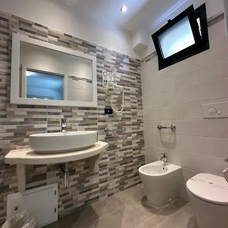 Hotel Cala Dei Pini