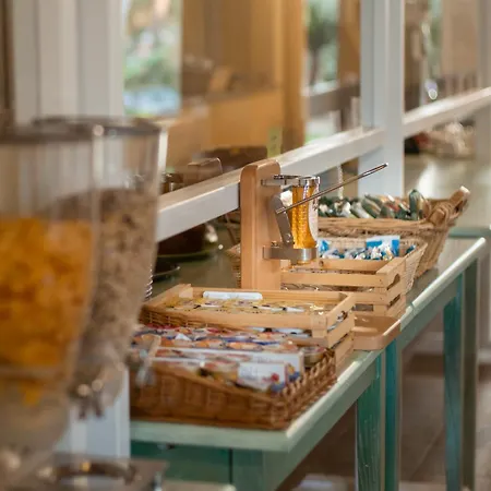 Cala Dei Pini Hotel