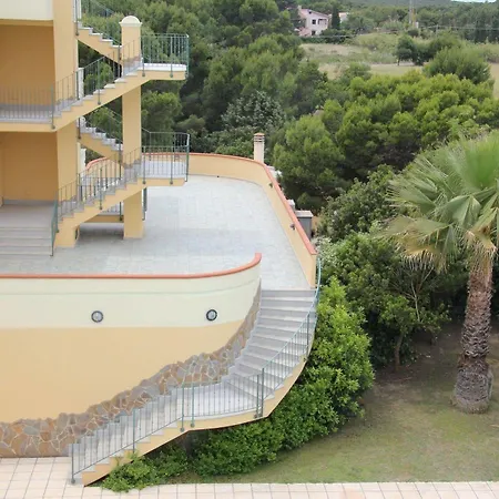 Cala Dei Pini 3* פורטו פינו