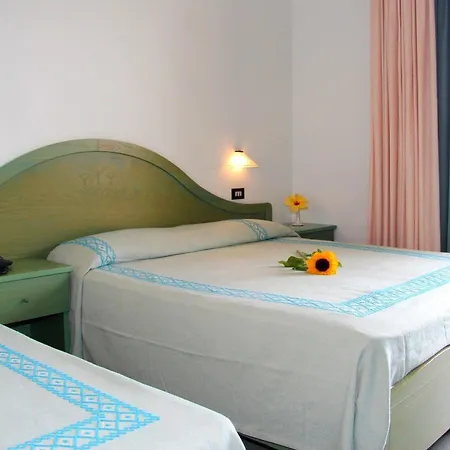 Hotel Cala Dei Pini Porto Pino