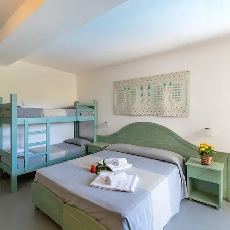 Cala Dei Pini Hotel