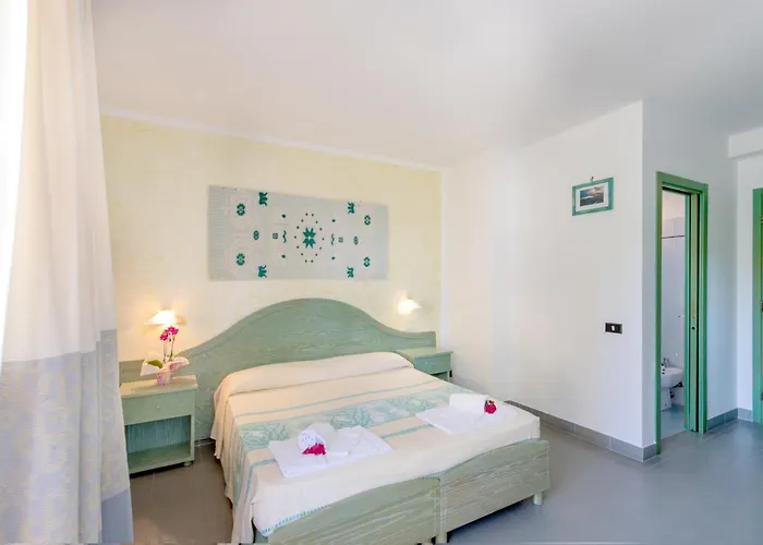 Hotel Cala Dei Pini Porto Pino